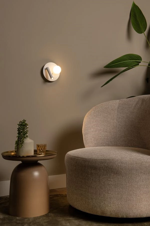 Lucide MATIZ - Lámpara de cabecera / Lámpara de pared - Ø 16,5 cm - LED - 3000K - Con punto de carga USB - Blanco - ambiente 1